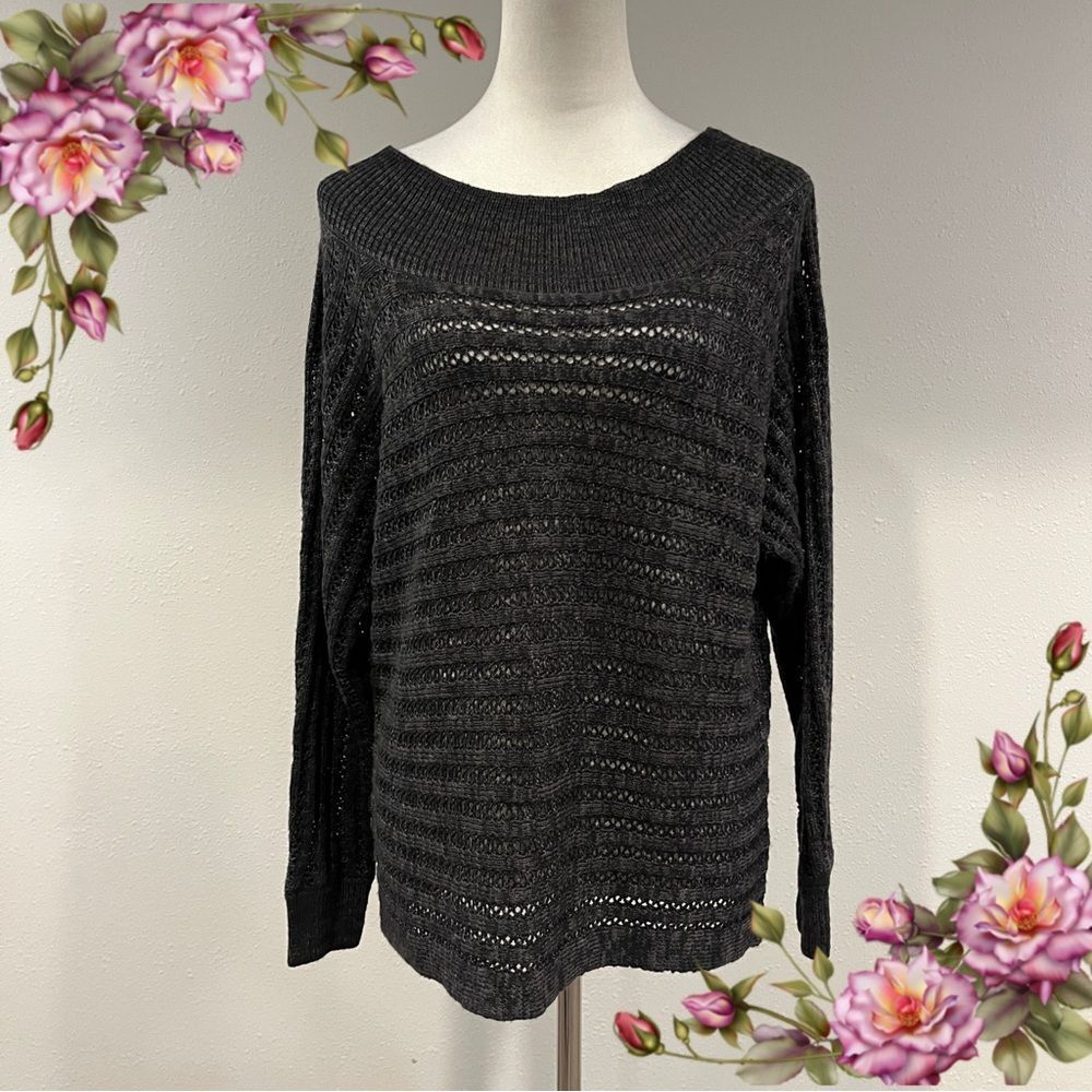Maurices open knit long‎ sleeve pepper color Sweater size medium